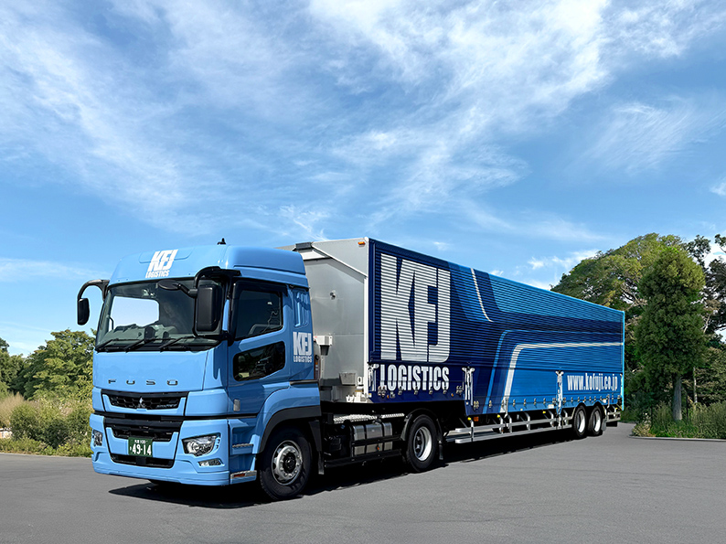 セミトレーラーウィング車